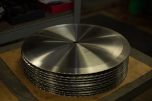 slitting wide blade